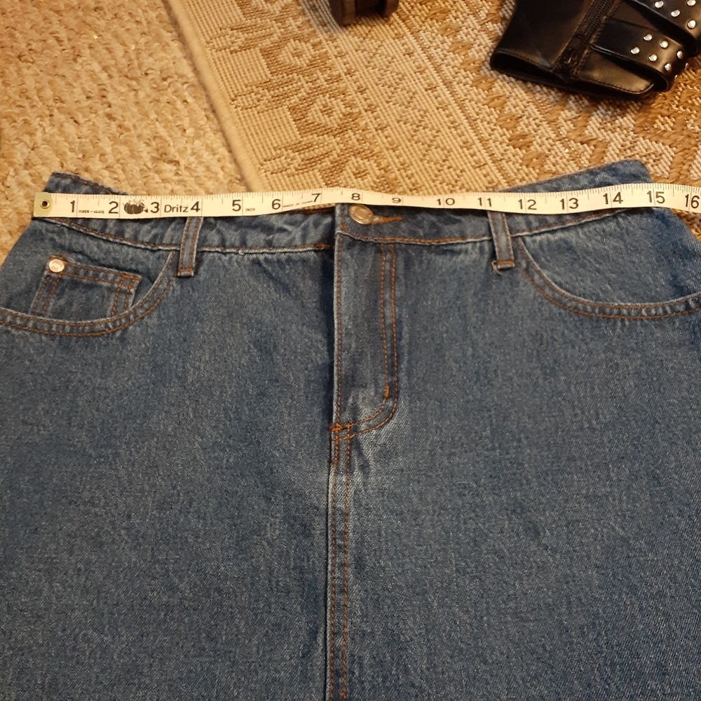 Missguided Blue Denim A-Line Miniskirt SZ 8 - Picture 9 of 10